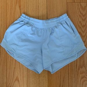 Lululemon Hotty Hot Shorts 4"